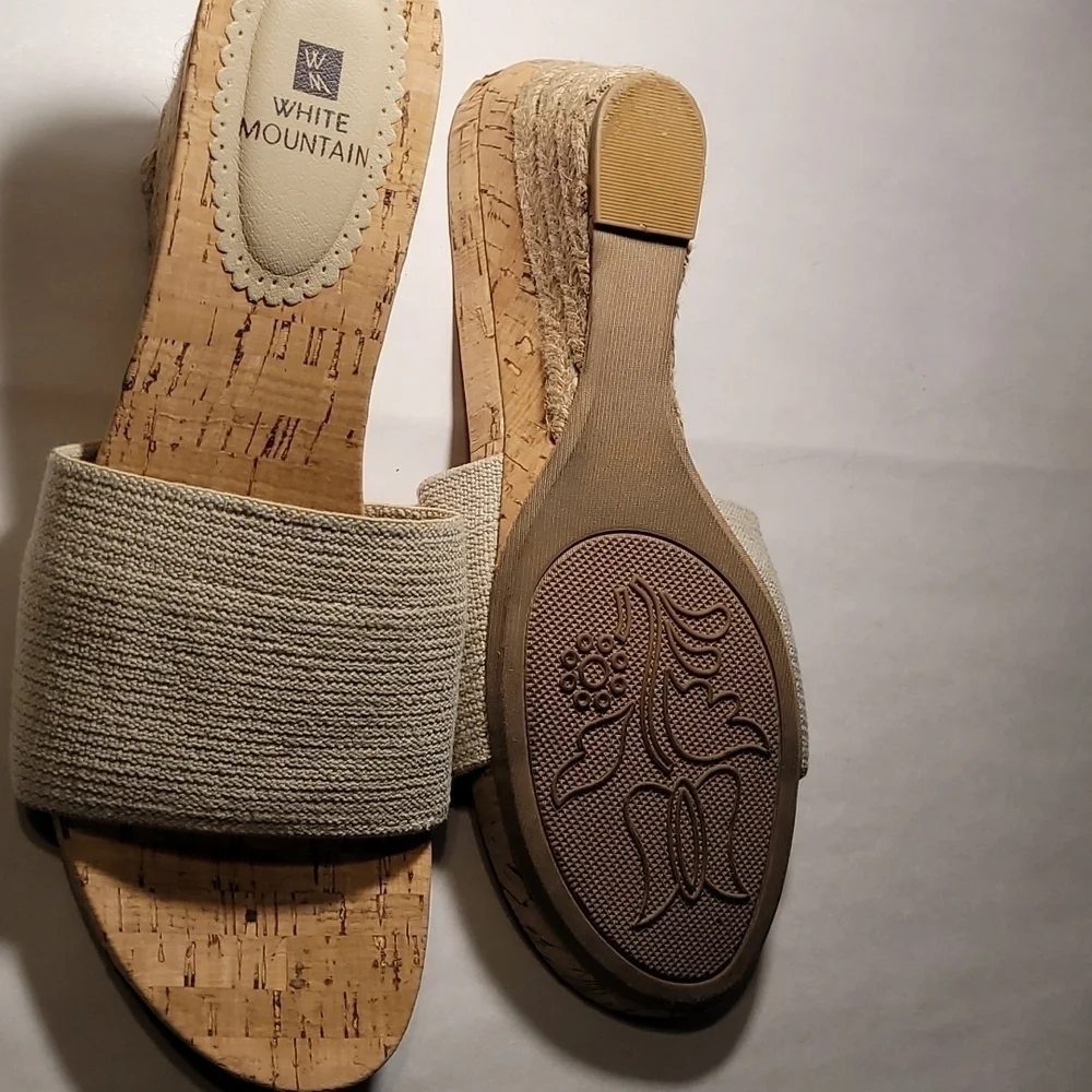 White Mountain Women's Wedged Slipons